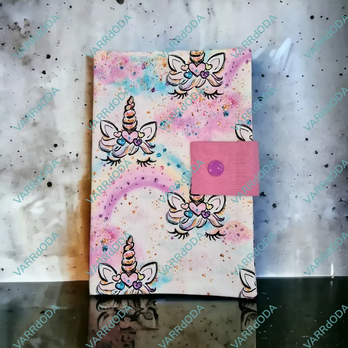 Csillám unikornis EÜ kiskönyv borító