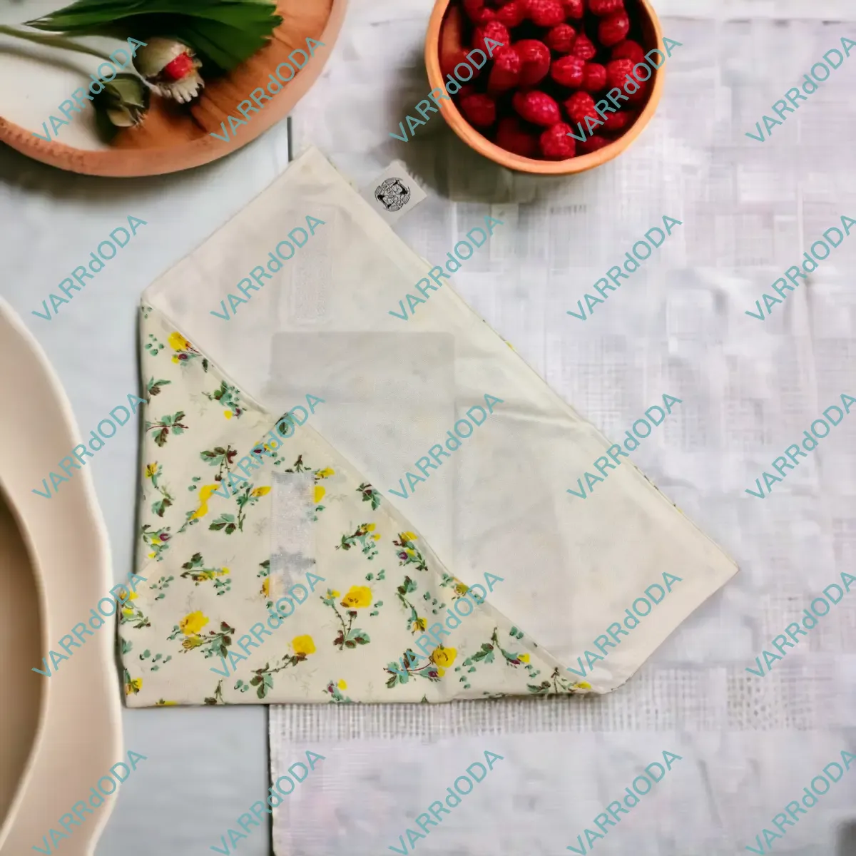 Sárga virágok újraszalvéta