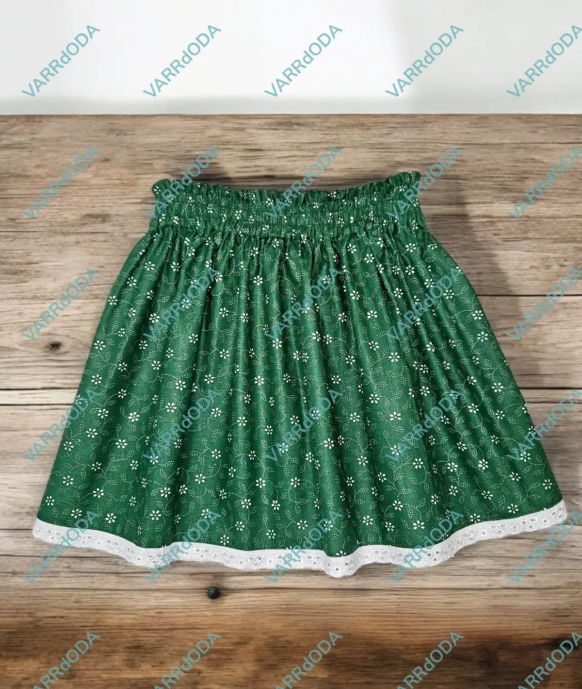 Zöldfestő szoknya