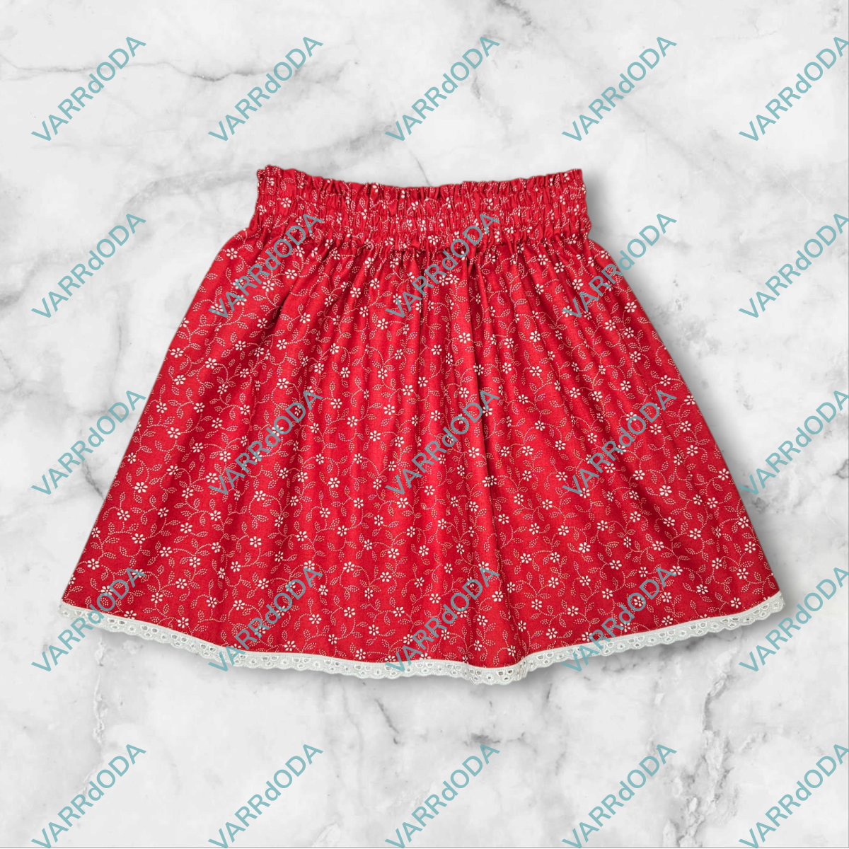 Pirosfestő szoknya