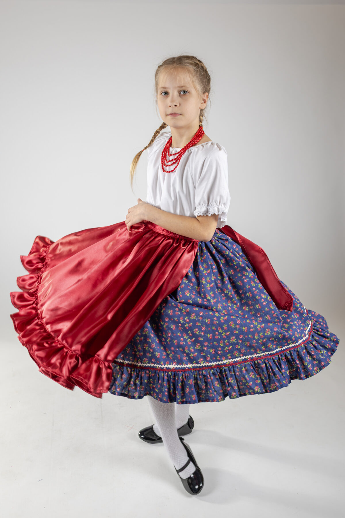 Kék virágos egyfodros néptáncos szoknya - Image 4